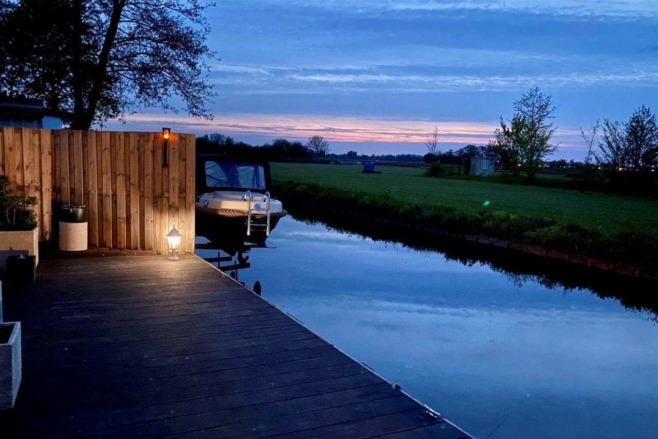 Ferienhaus Max Am Wasser Ferienpark Vislust Wervershoof Exterior photo